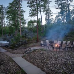 Largest Black Hills Lodge - Sleeps 30 - 13 Bedroom