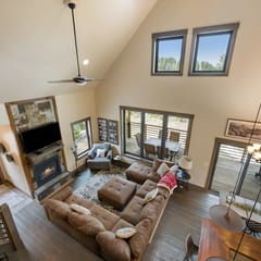 Mountain Time - 4 bed 2 bath
