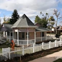 Carraige House