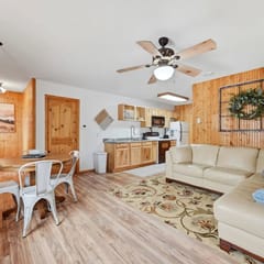 New! Legends Lane-2 Bed-4 Guests-Peaceful-Deadwood
