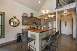Mountain Time - 4 bed 2 bath