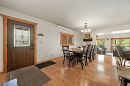 Grizzly Trail Lodge