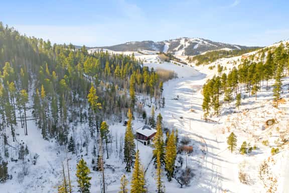 Crate Escape at Terry Peak - Image 1