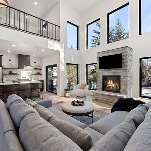 Timber Trails: Pet-Friendly Haven for Adventurers - Image 1