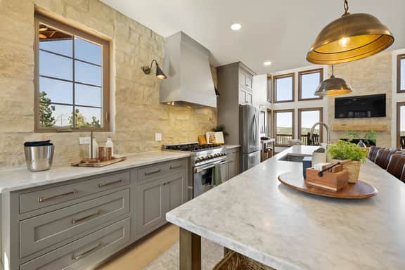 Luxury Mountain Retreat with Breathtaking Views | 5BR/5.5BA