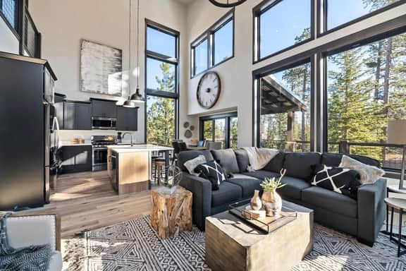 Huge Windows! Modern Powderhouse Pass Home