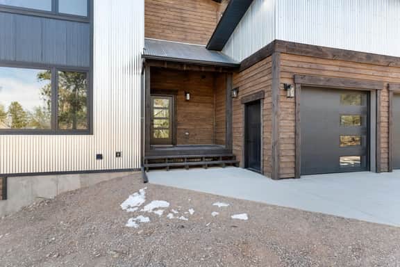 Huge Windows! Modern Powderhouse Pass Home