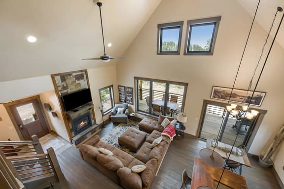Mountain Time - 4 bed 2 bath